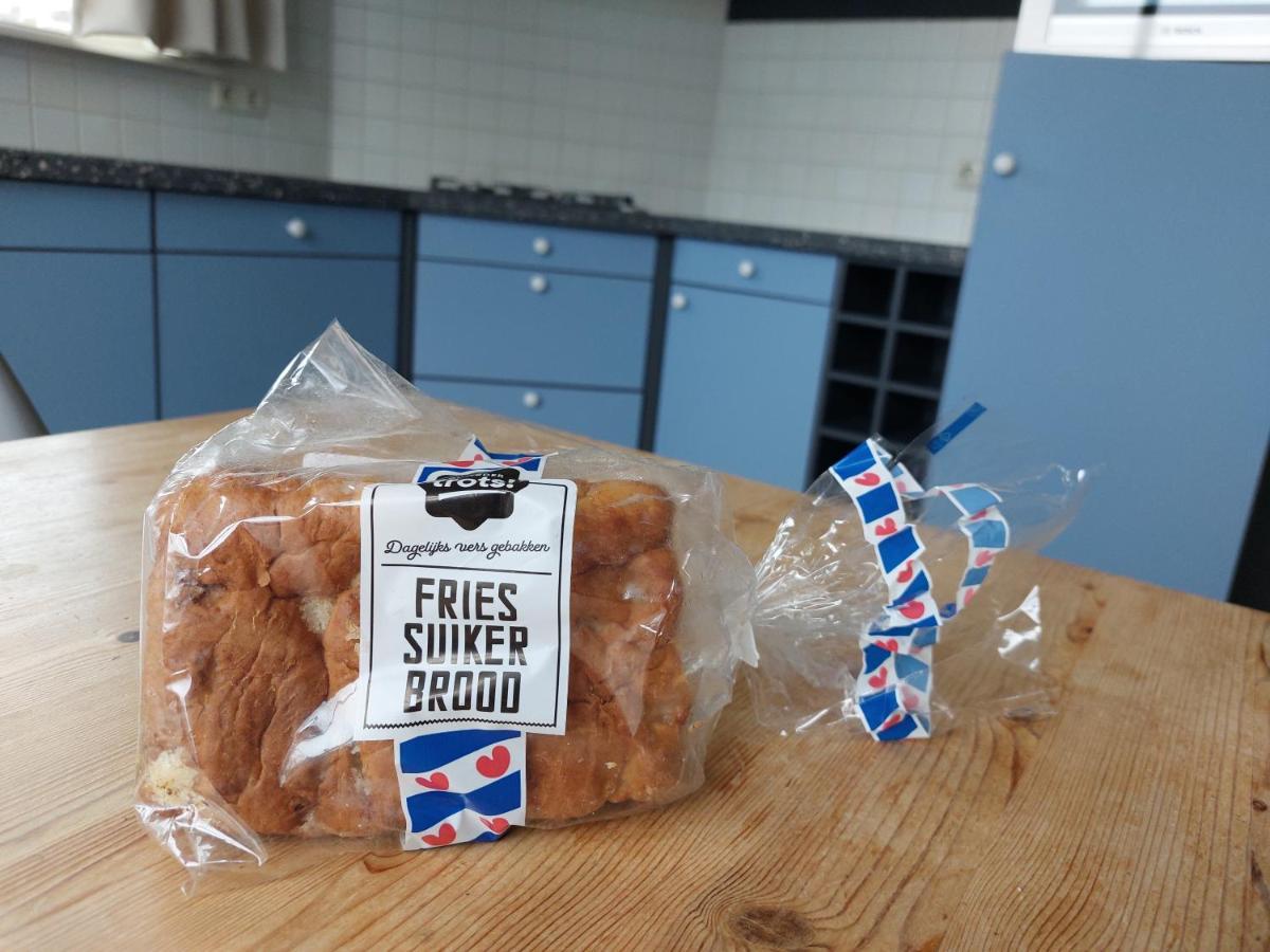 Luxe Gastenverblijf In Het Hart Van Friesland Akkrum Екстериор снимка